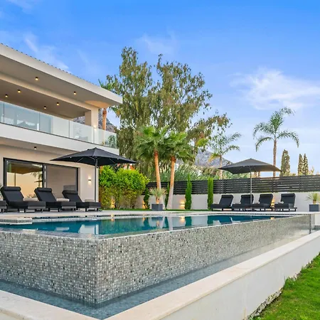 Serenity Blue Luxury 7 Bedrooms Hersónissos