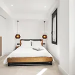 Serenity Blue Luxury 7 Bedrooms Vilă