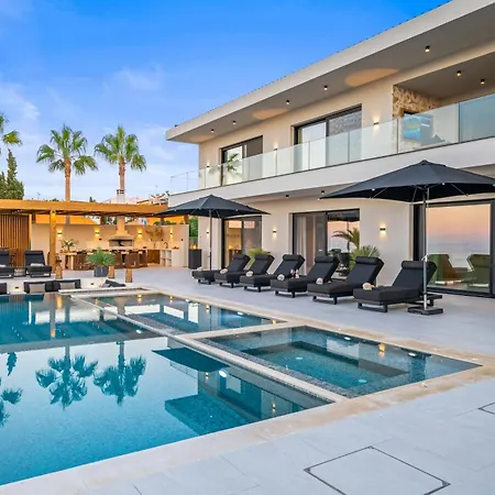 Villa Serenity Blue Luxury 7 Bedrooms Hersonissos (Crete)