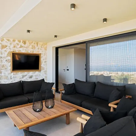 Villa Serenity Blue Luxury 7 Bedrooms Hersonissos (Crete)