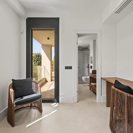 Serenity Blue Luxury 7 Bedrooms * 赫索尼索斯