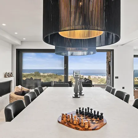 Serenity Blue Luxury 7 Bedrooms *